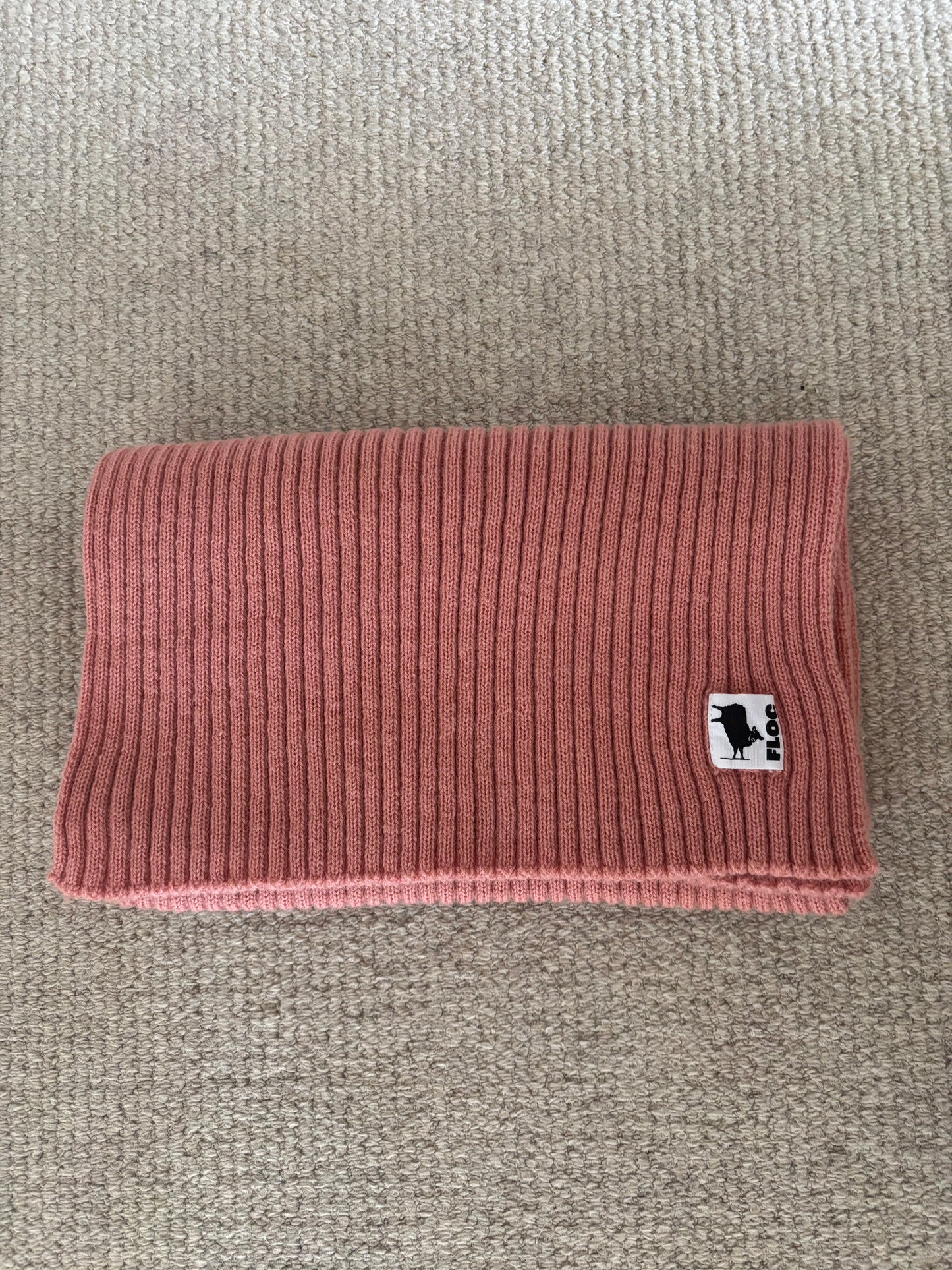 LUXURY KNITTED SCARF - WARM BLUSH