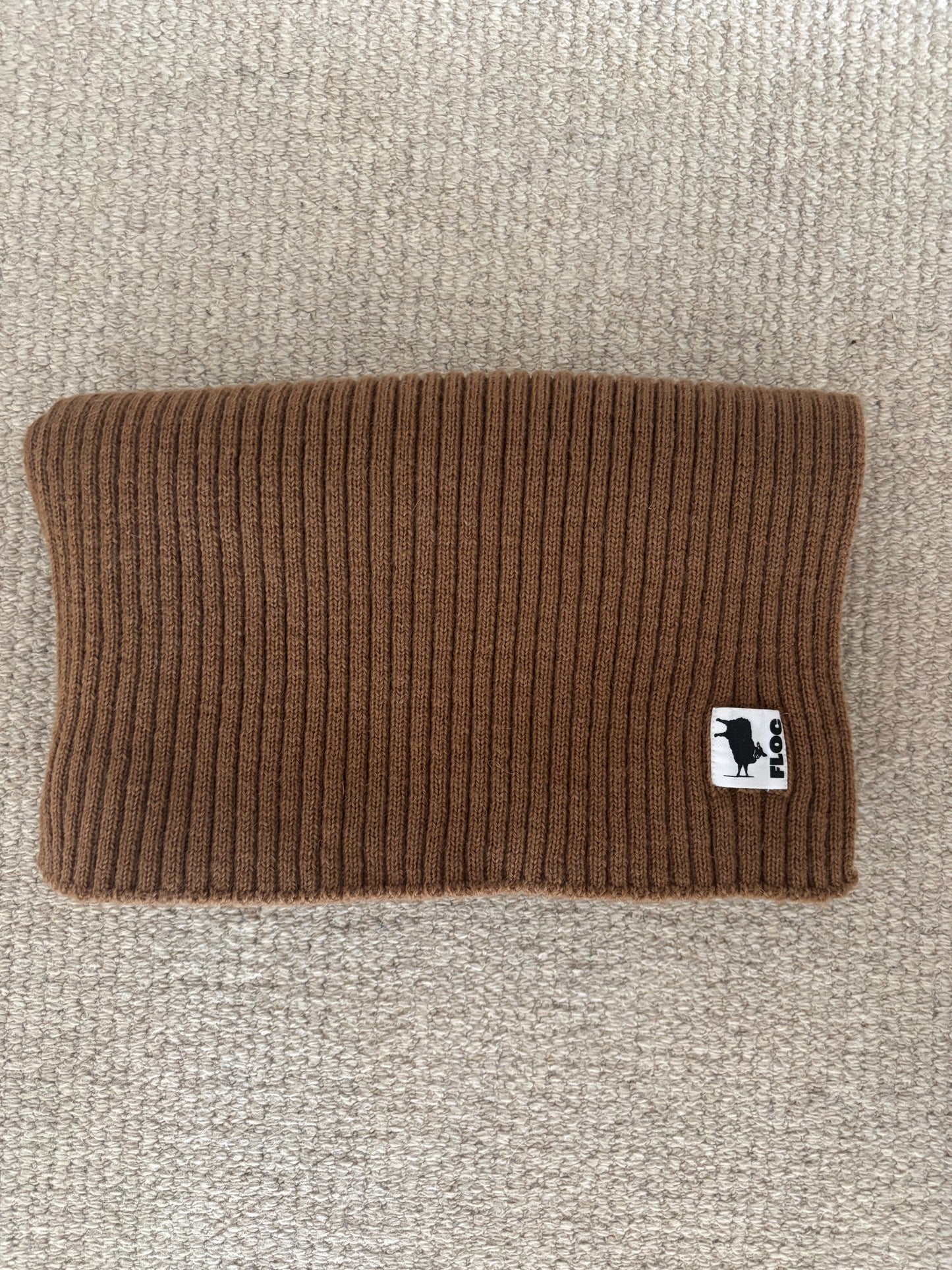 LUXURY KNITTED SCARF - NUTMEG