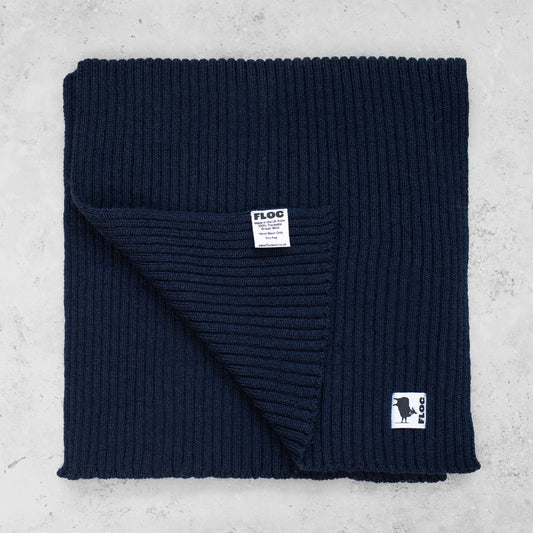LUXURY KNITTED SCARF - PERFECT NAVY