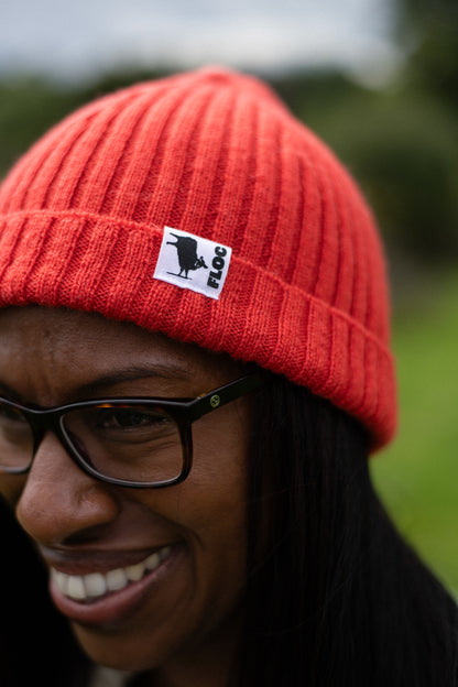 WOOL RIBBED BEANIE - POPPY